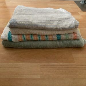 ⭐️Bundle of towels!⭐️